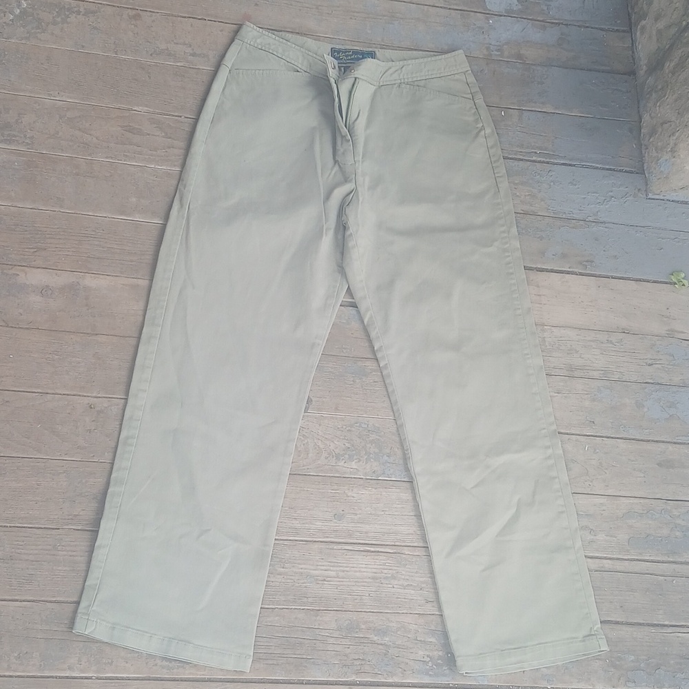 GUC Island Traders Green Chinos Size 10